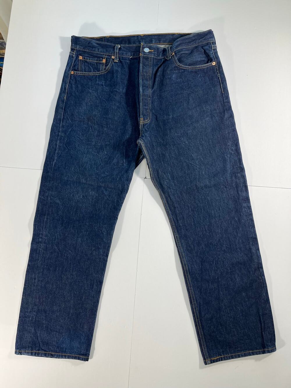 Levi’s 501 Jeans Mens 40x32 Dark Wash Straight Leg Button Fly 100% Cotton